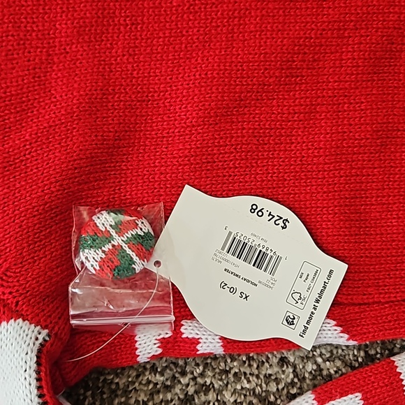 Holiday Sweater - Picture 8 of 8